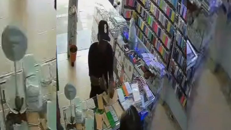 Capturan a joven que disparó contra una mujer en local comercial de Cali