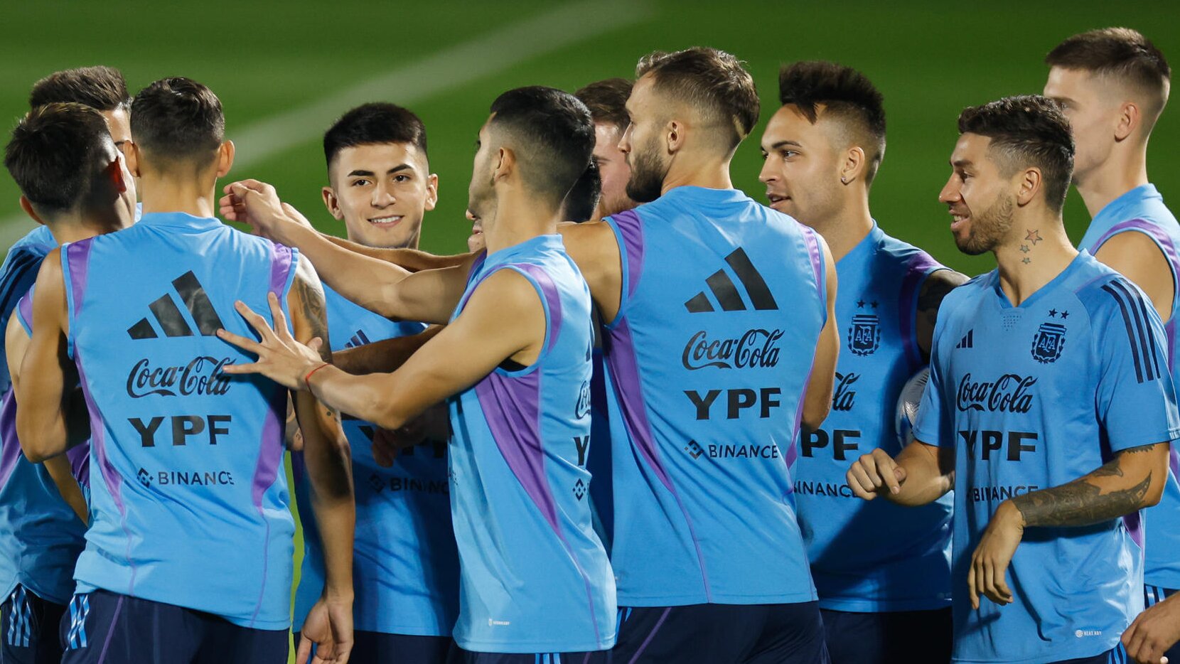 Argentina vuelve al trabajo sin Di María ni Papu Gómez