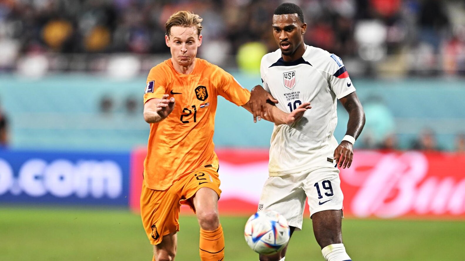 GALERIA DE FOTOS: 3-1. Dumfries mete a la ‘oranje’ en cuartos