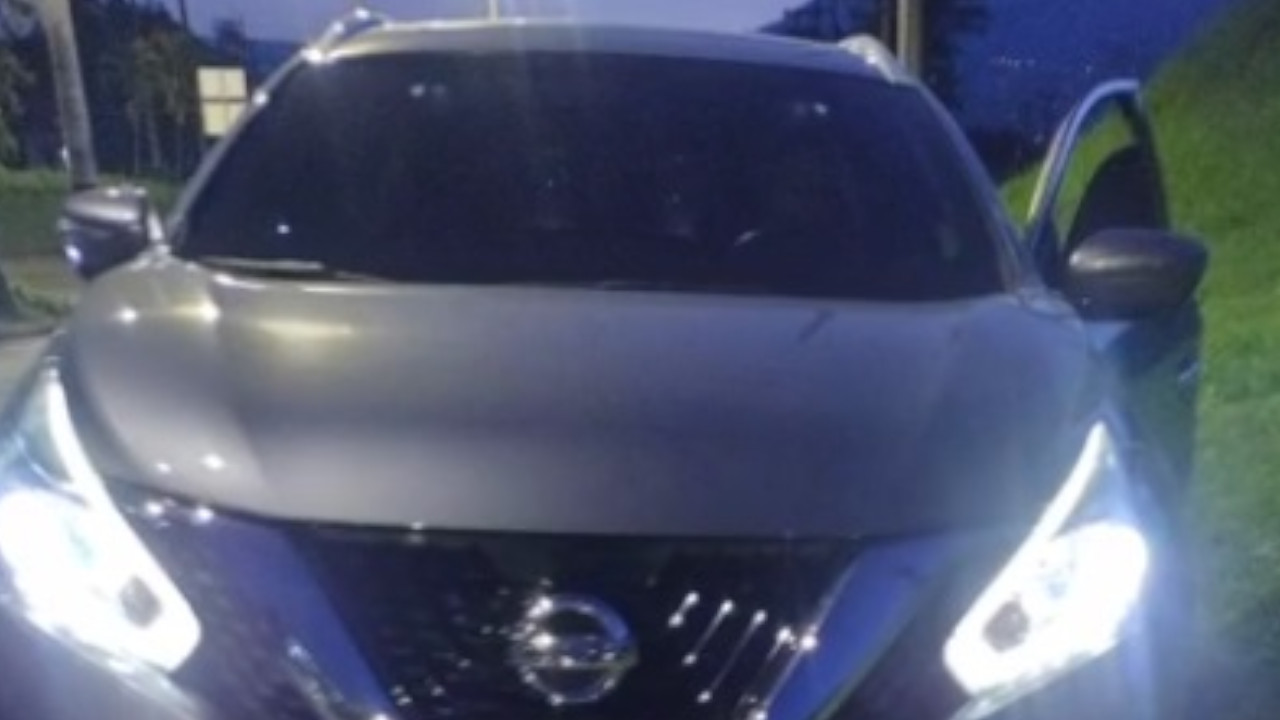 [VIDEO] Es acusado de conducir ebrio, atropellar a una joven e intentar volarse