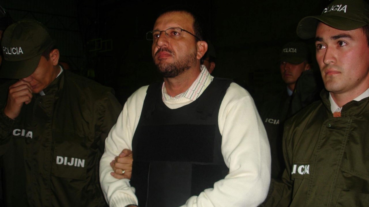La JEP convoca a audiencia a exparamilitar colombiano para analizar sometimiento mancuso