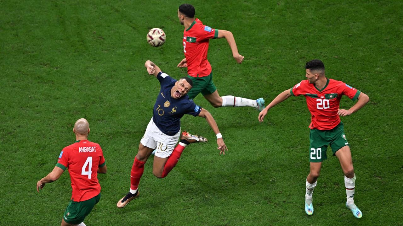 Marruecos protesta ante la FIFA por actuación de árbitro en duelo con Francia