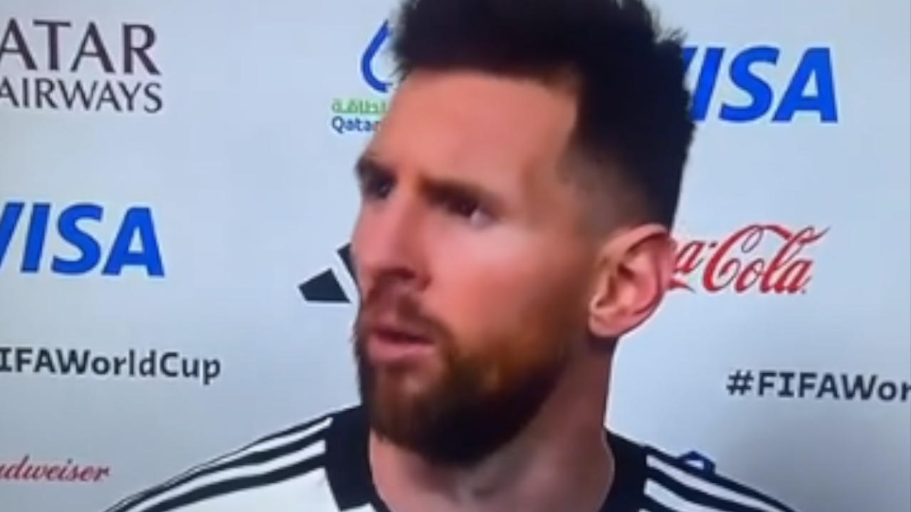 [VIDEO]”¿Qué mirás, bobo?”, Messi se salió de casillas en plena zona de prensa