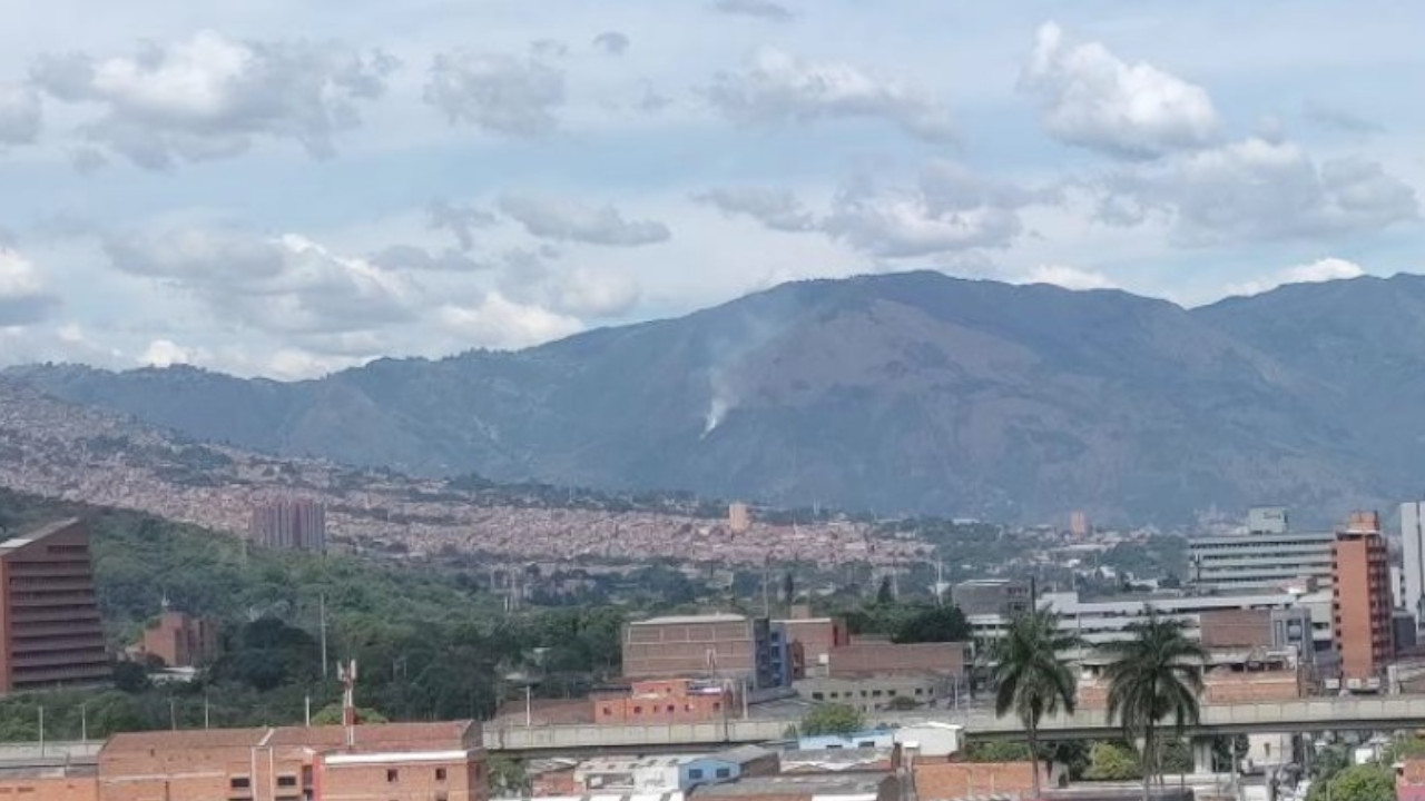 [VIDEO] Se está volviendo a prender el Cerro Quitasol