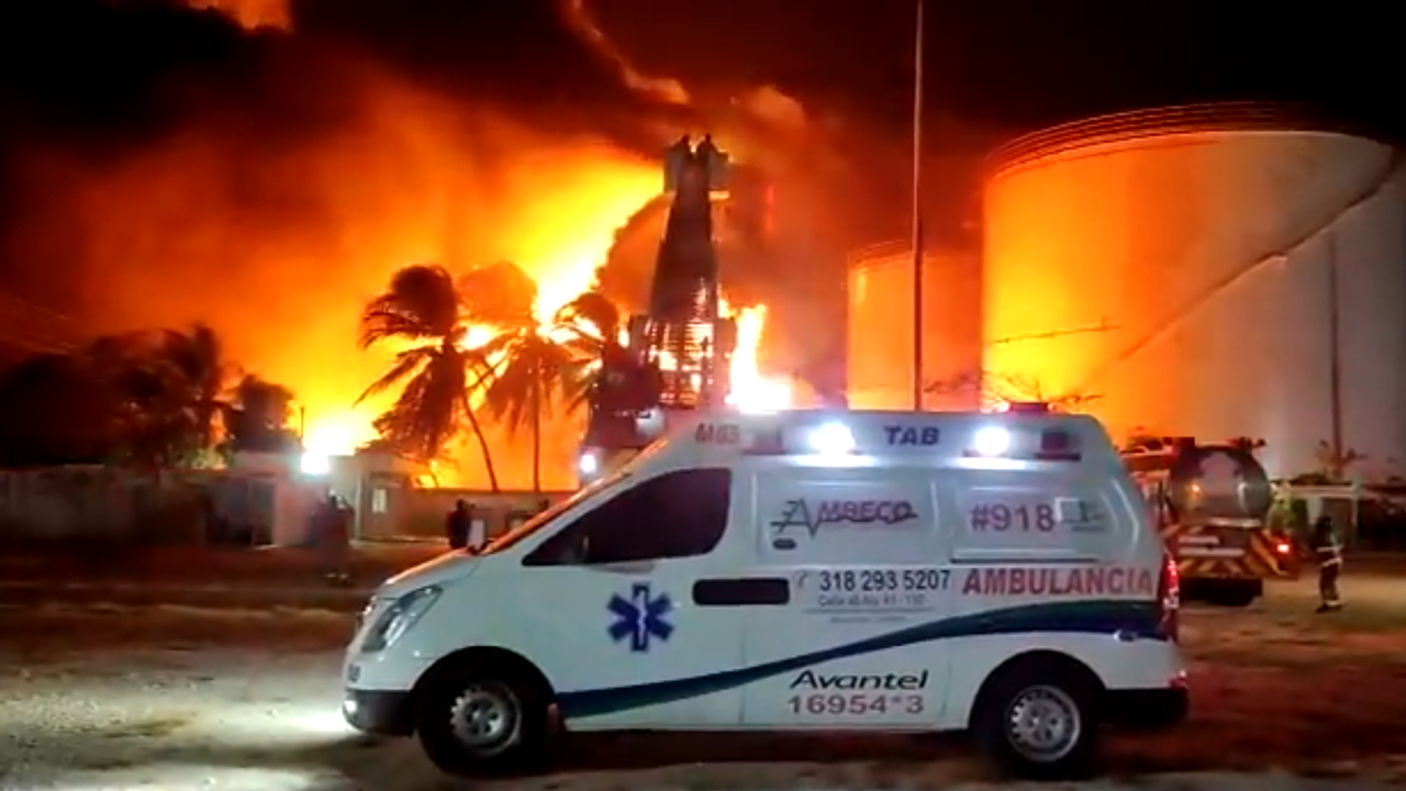 Voraz incendio en Barranquilla
