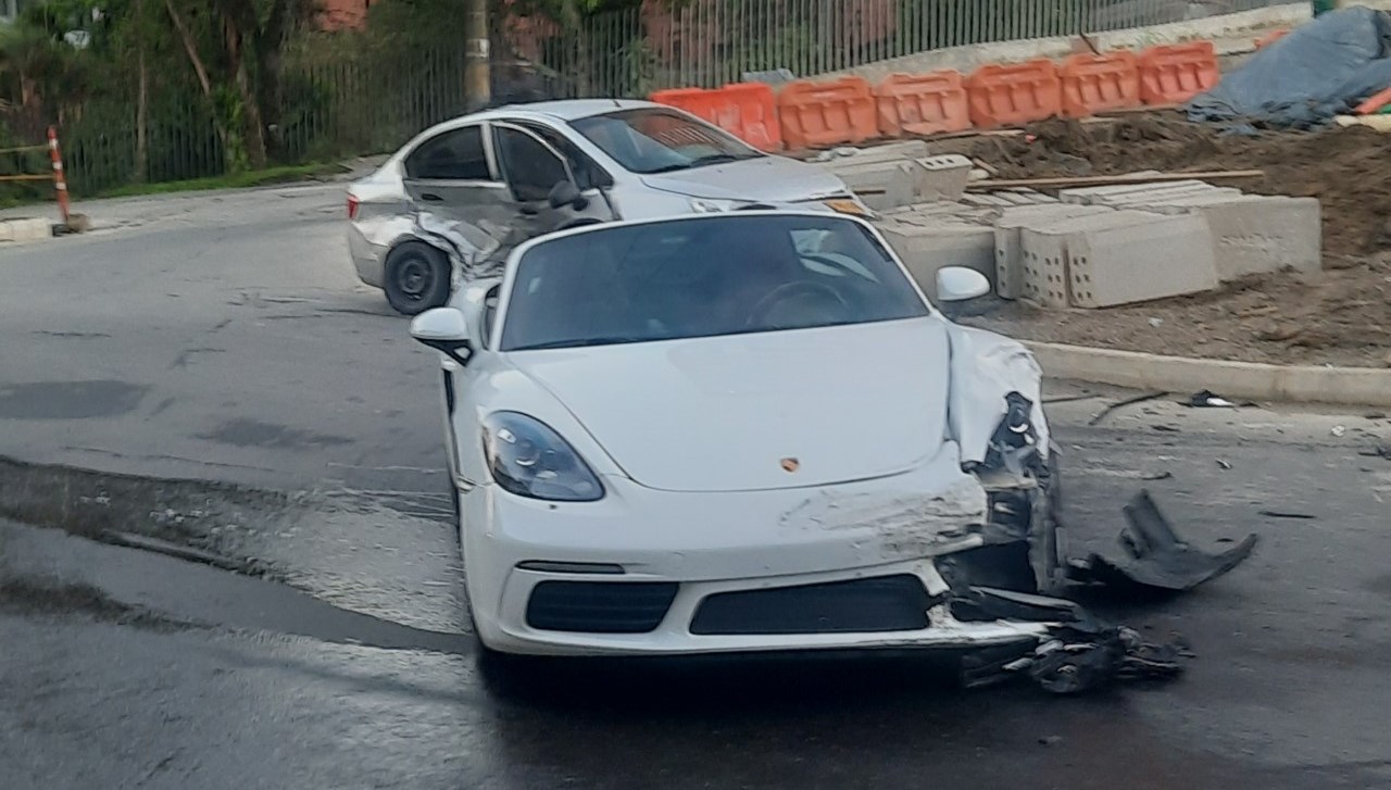 [FOTOS] ¡Se dieron duro! Incidente de tránsito en Envigado