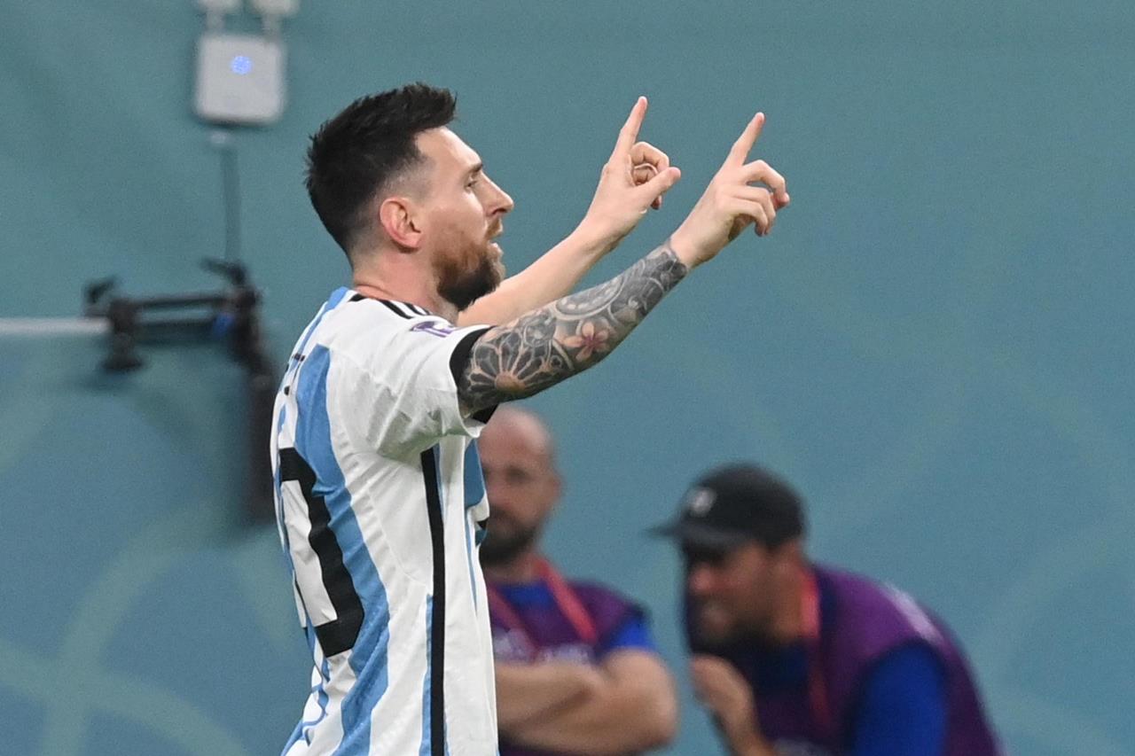 GALERIA DE FOTOS: 2-1. Messi alcanza los mil y Argentina los cuartos 11 argentina australia01