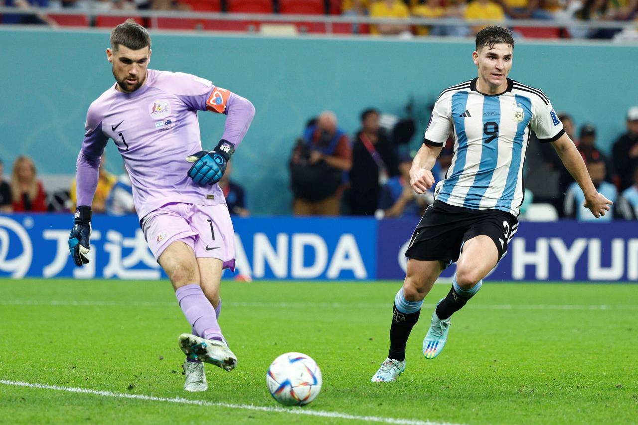 GALERIA DE FOTOS: 2-1. Messi alcanza los mil y Argentina los cuartos 10 argentina australia02