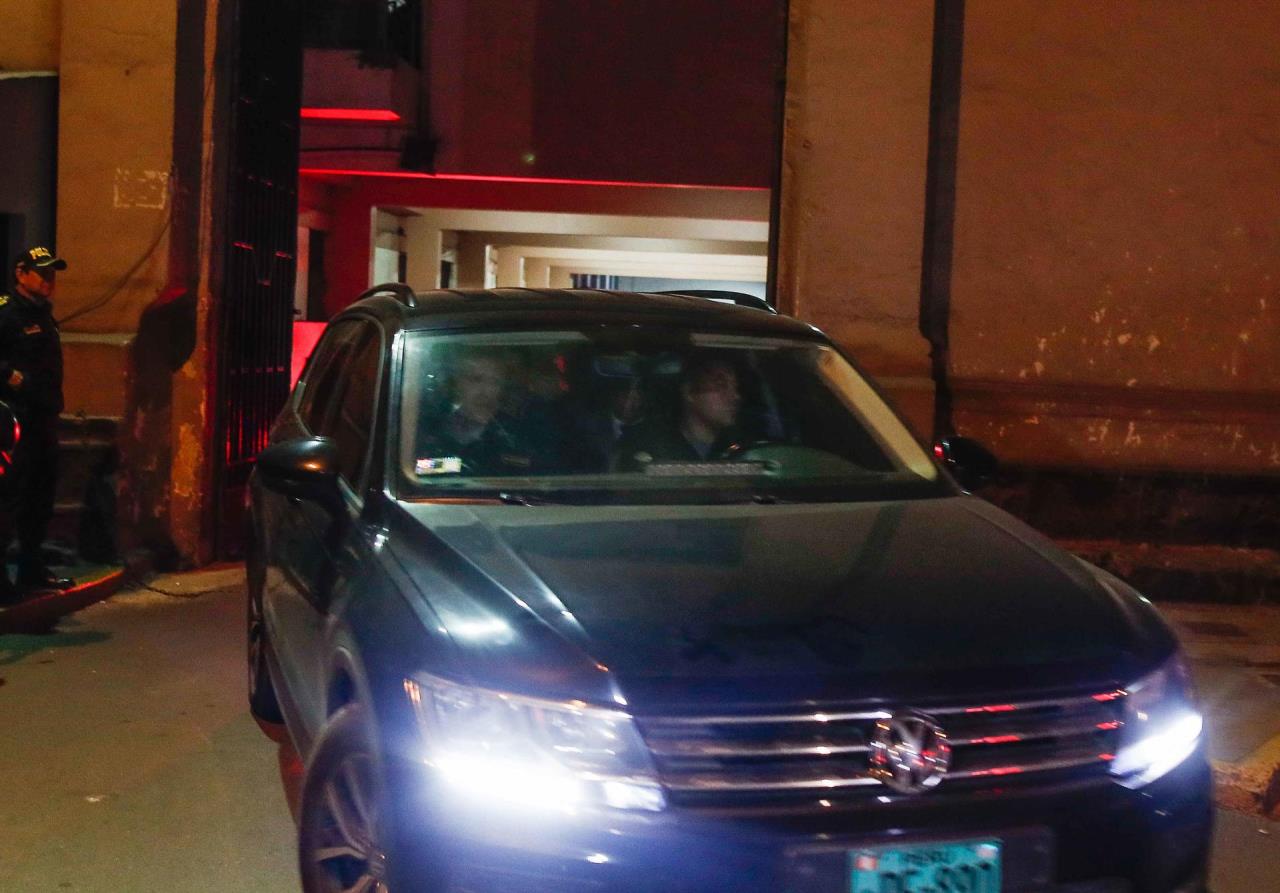 FOTOS: Castillo es trasladado al mismo penal en que está preso Alberto Fujimori 3 castillo detenido1