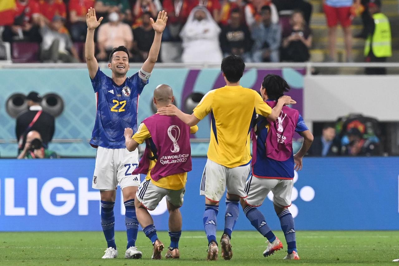 ¡Con "dudoso" gol! Japón pasa como primera de grupo E 5 espana japon5