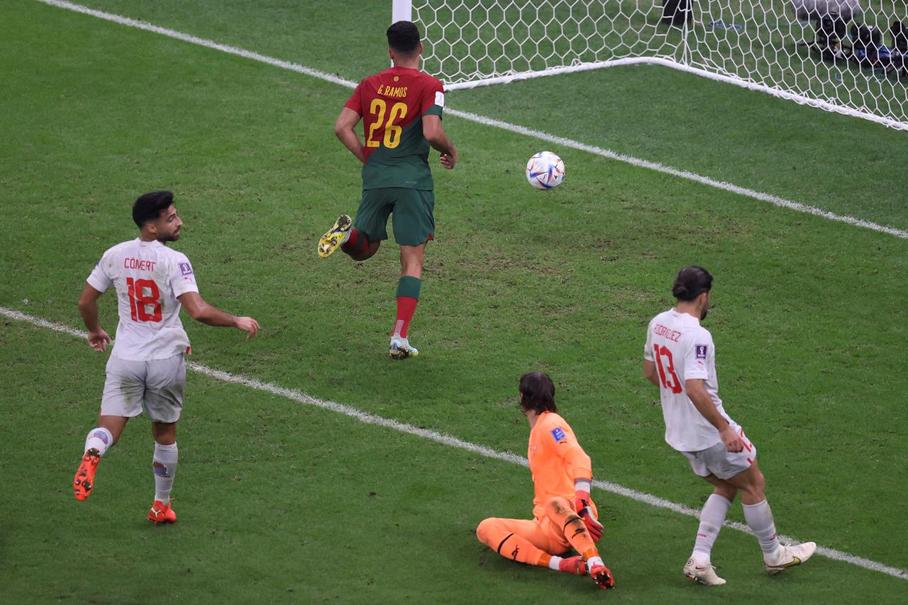 GALERIA DE FOTOS: 6-1. Gonçalo Ramos ejerce de Cristiano y Portugal eleva la apuesta 3 portugal suiza09