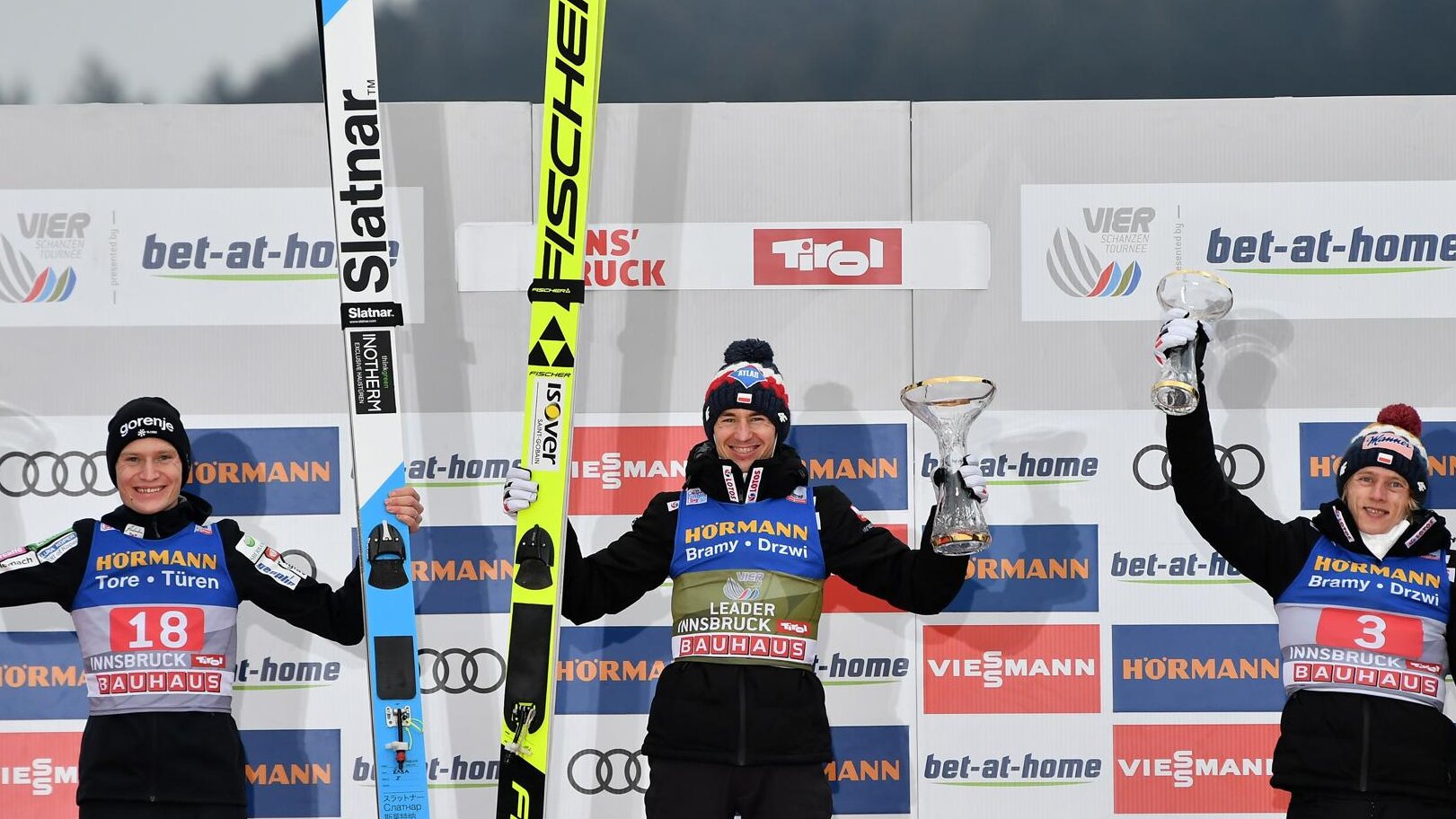 previa del aguila de oro