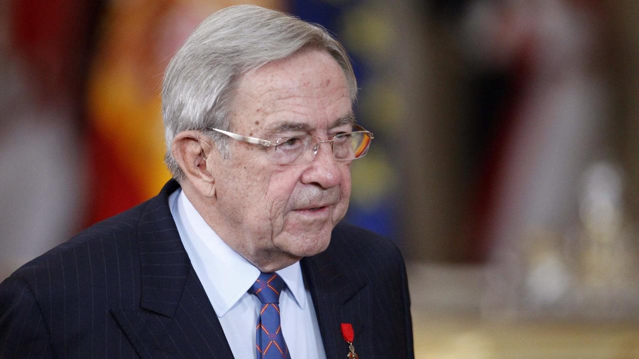 En estado crítico pero estable Constantino de Grecia, según medio griego