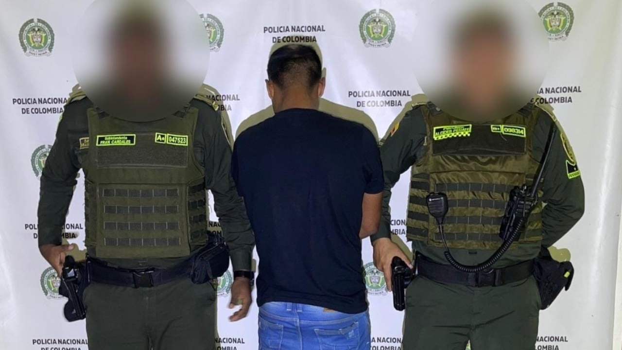 Lo cogieron pegándole a la mujer