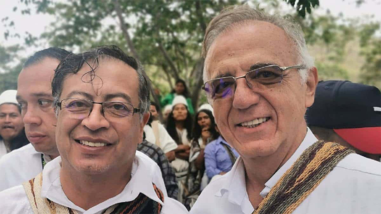 Petro respalda al Ministro de Defensa