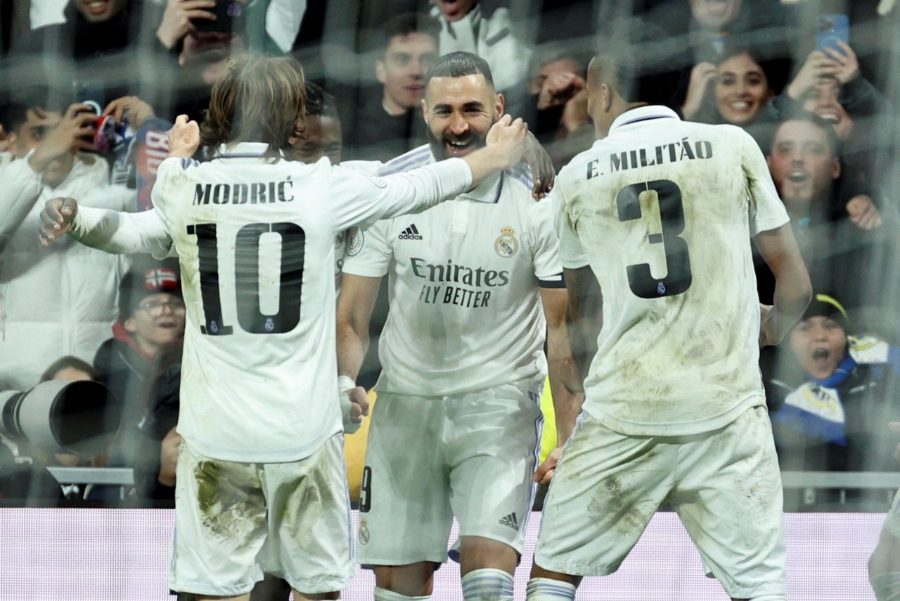 3-1. El Real Madrid de las remontadas castiga al mejor Atlético
