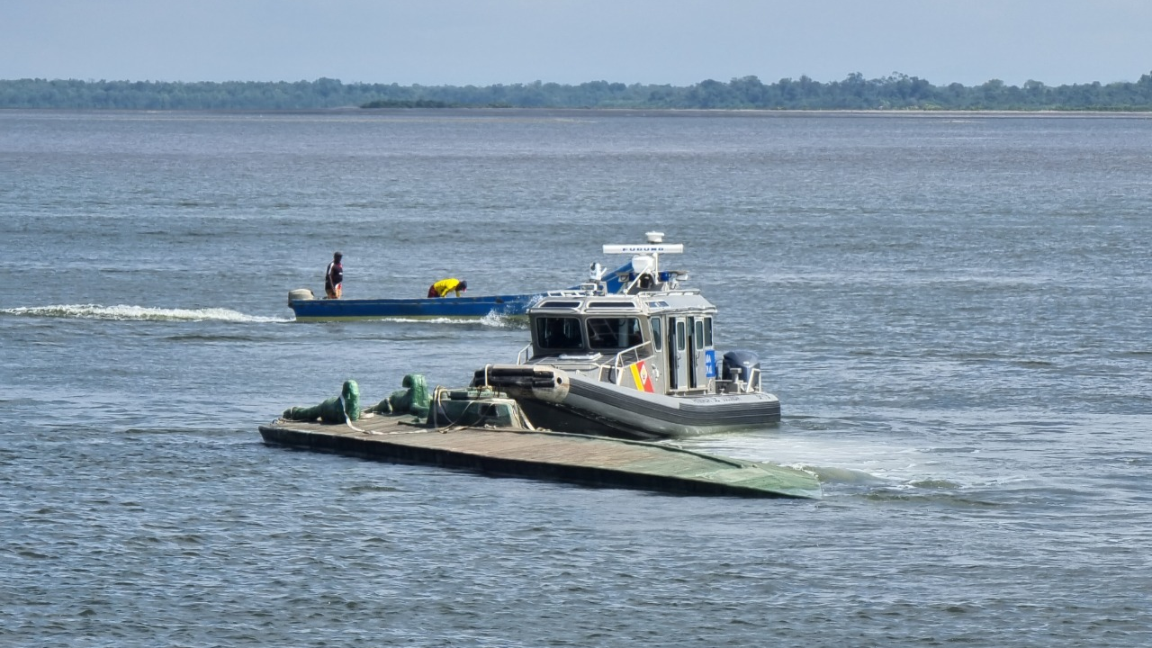 Incautan el primer semisumergible con cocaína del año