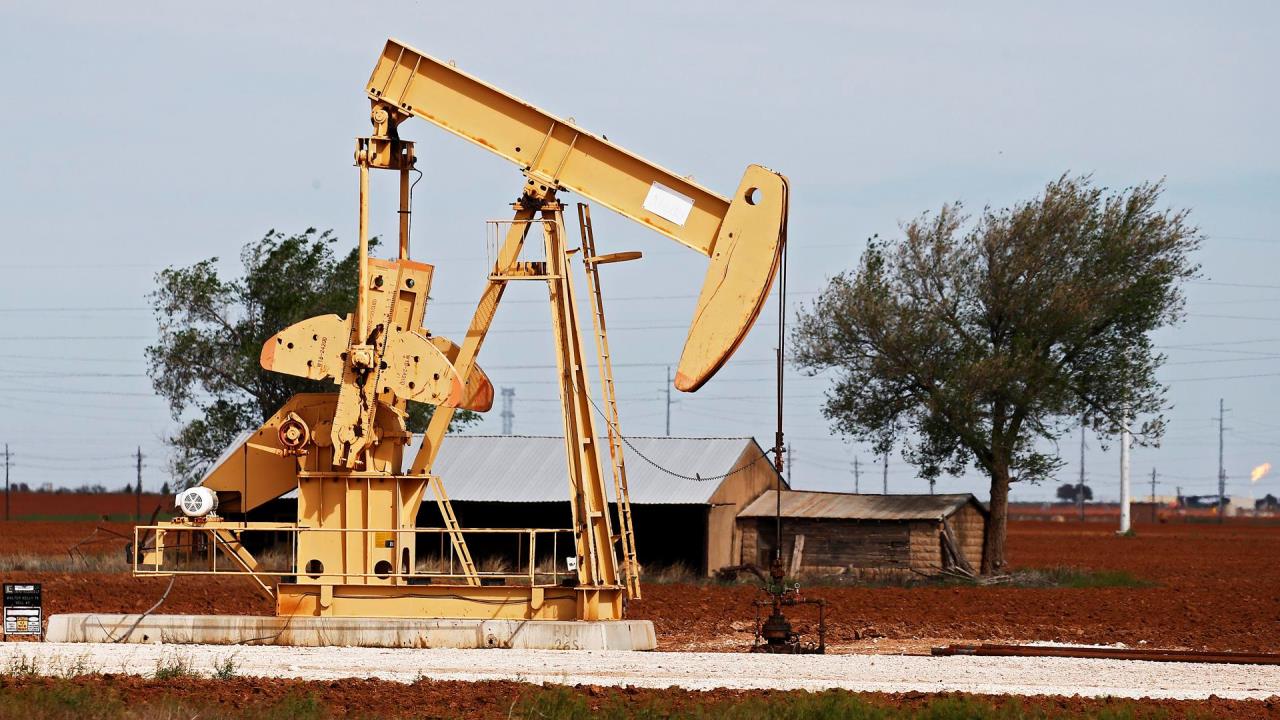 El petróleo de Texas cierra con un descenso del 1,7 %, hasta los 68,27 dólares el barril