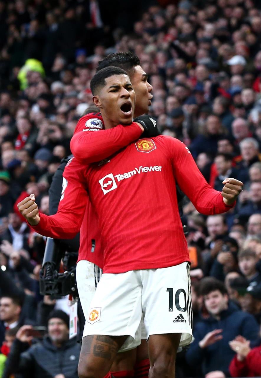 FOTOS: ¡Perdió el City! En tres minutos Manchester Unite le remontó a los de Guardiola 3 united vence al city en tres minutos3