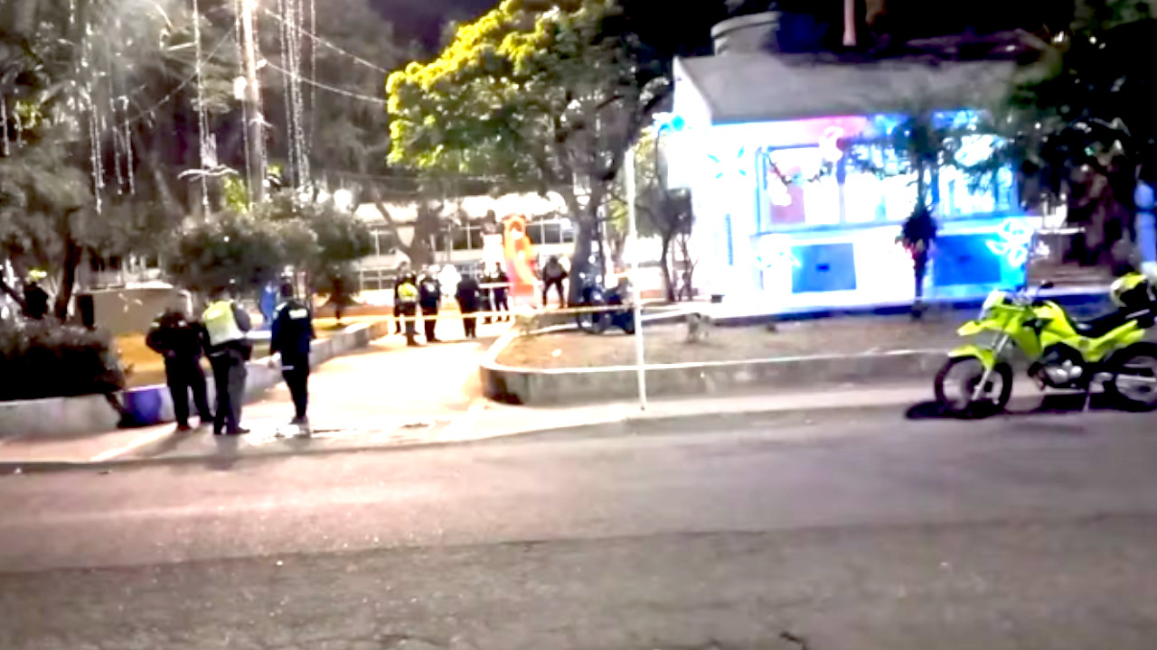 Capturan a 5 presuntos responsables del atentado contra el CAI Obrero ...
