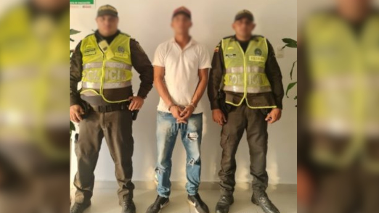 A Punta de golpes, un hombre le partió un diente a su pareja