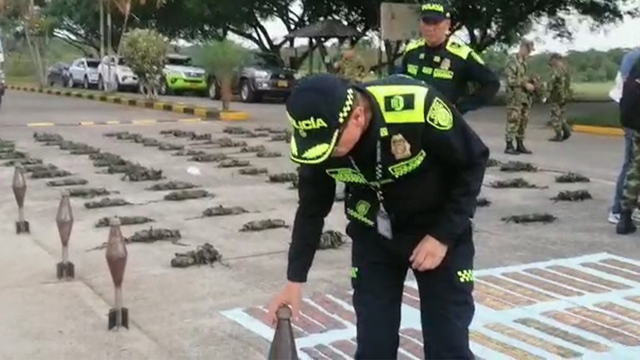 Cayó ambulancia que transportaba fuerte material de guerra