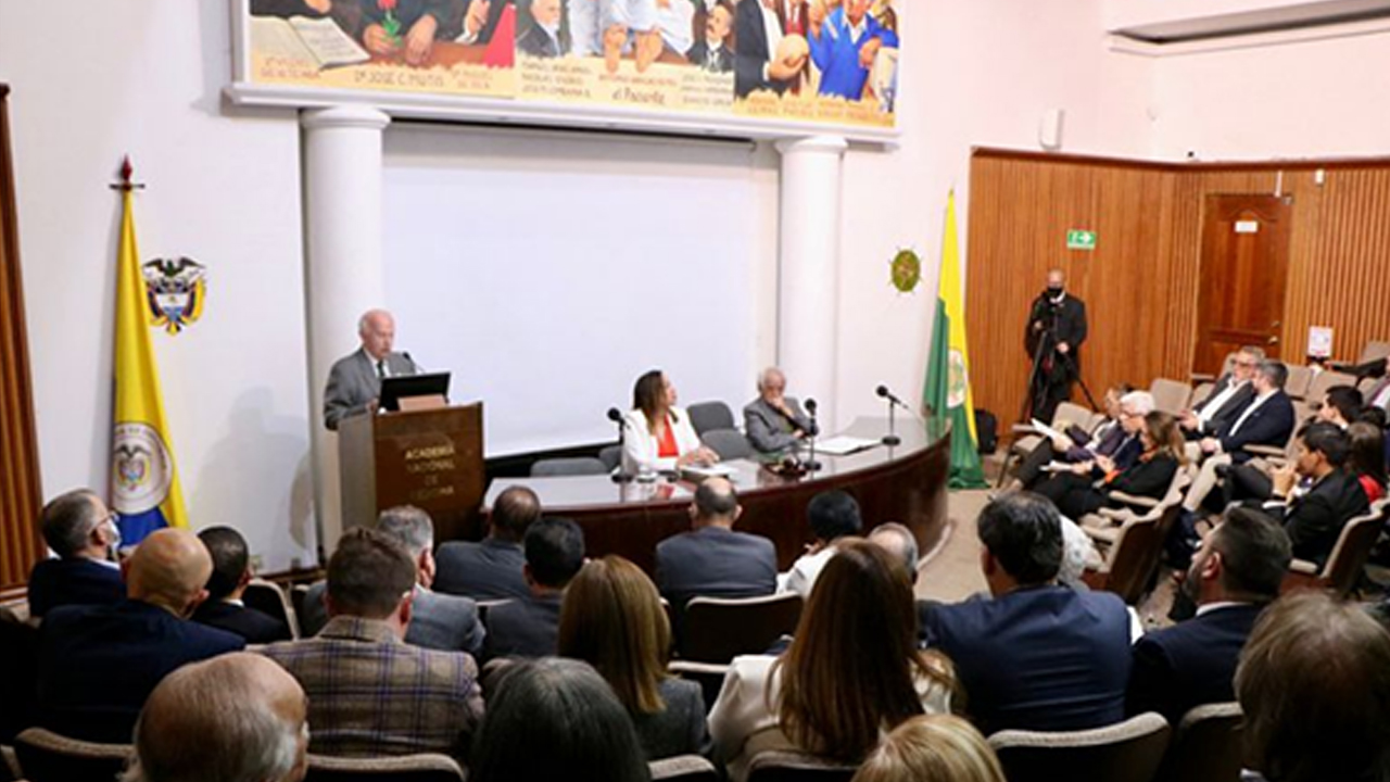 El problema fiscal de este sistema, son los médicos