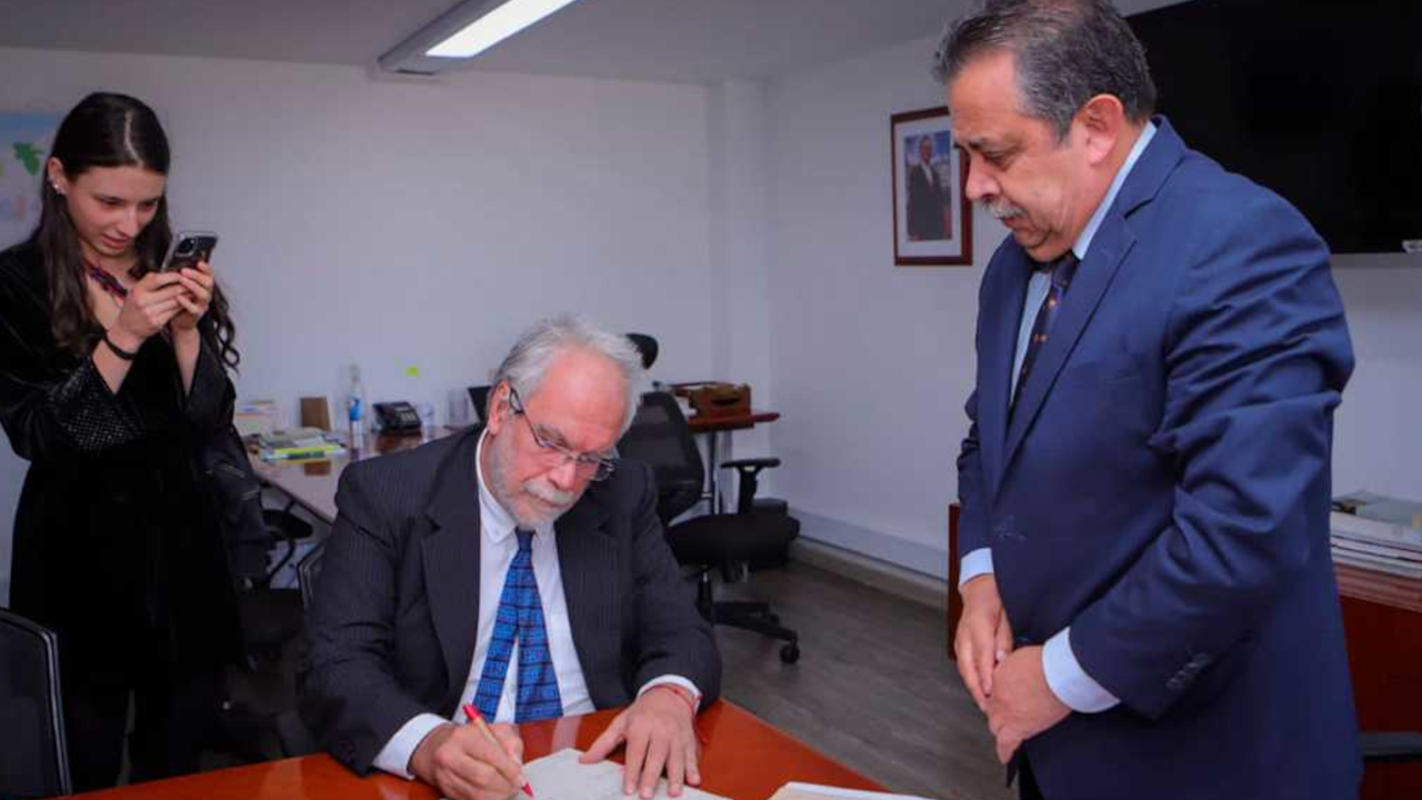 Gobierno industrializará el campo donde hay cultivos ilícitos