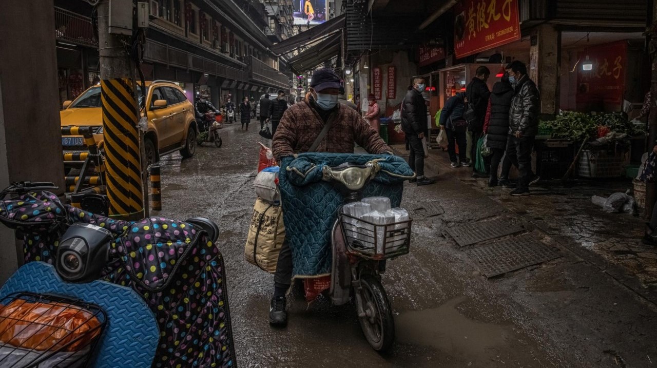 La OMS asegura que sigue investigando el origen de la covid-19 en China