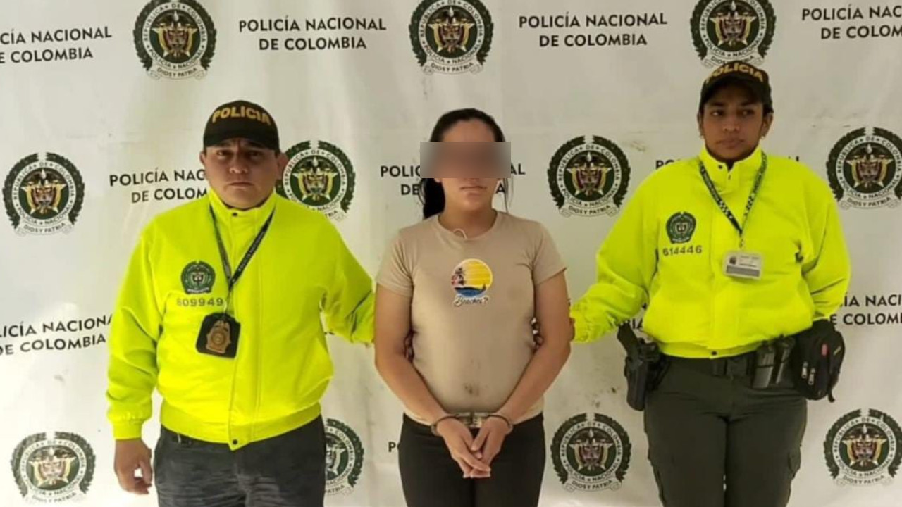 [VIDEO] Capturan a mujer que habría quemado a su hija con agua caliente en Barranquilla
