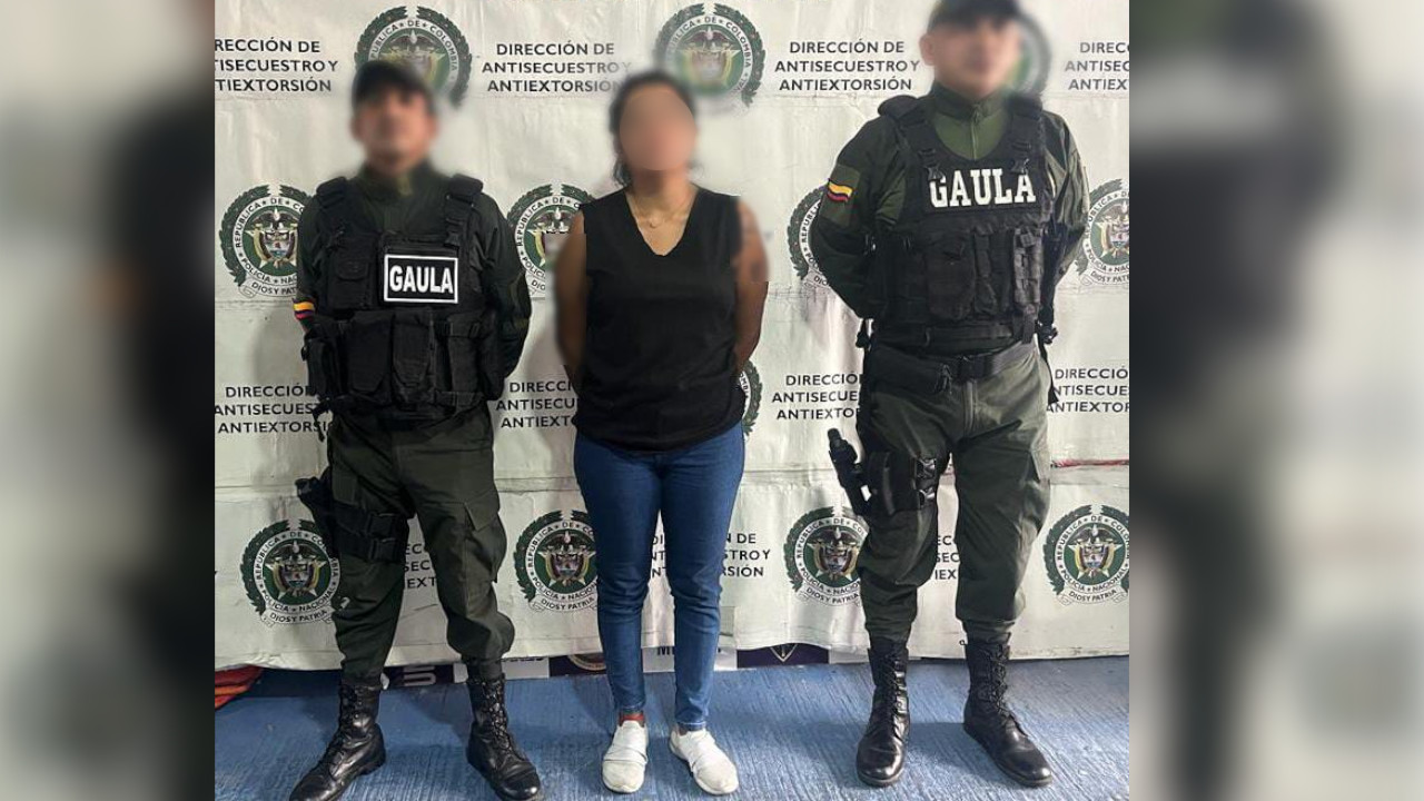 [VIDEO] El Gaula capturó a una mujer que estaría extorsionando a un comerciante