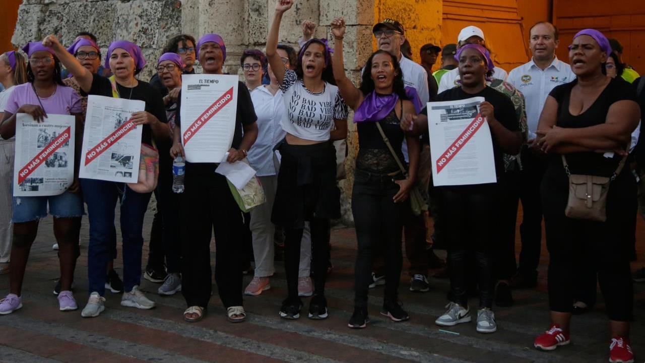 Cartagena recuerda asesinato de 4 mujeres hace 20 años en la Torre del Reloj