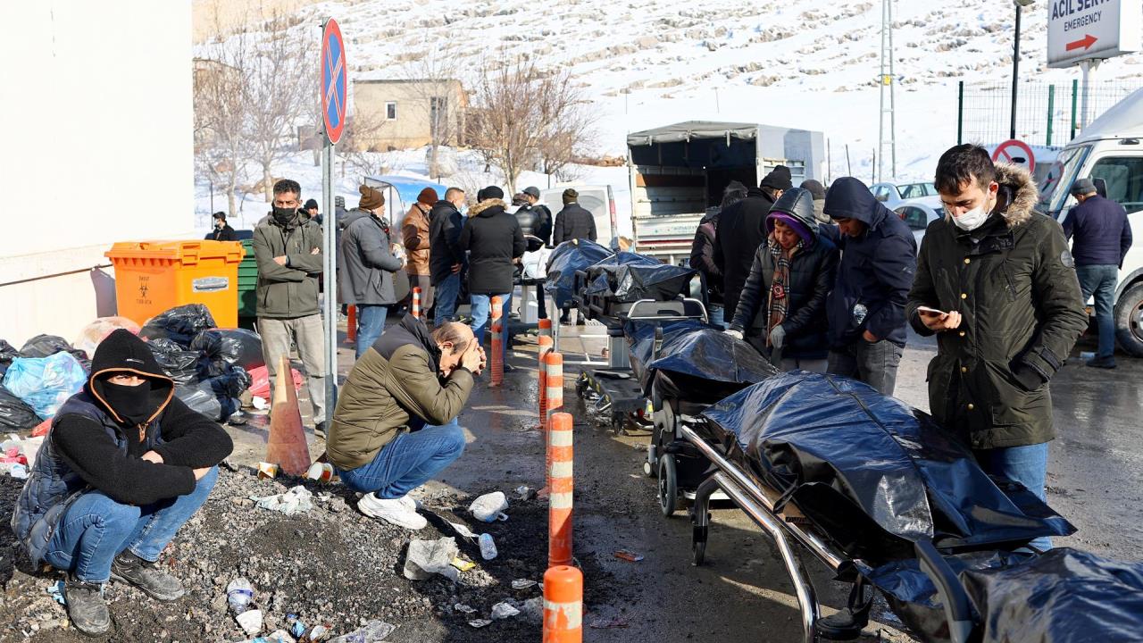 Los muertos por los sismos suman casi 19.400, más de 16.100 sólo en Turquía