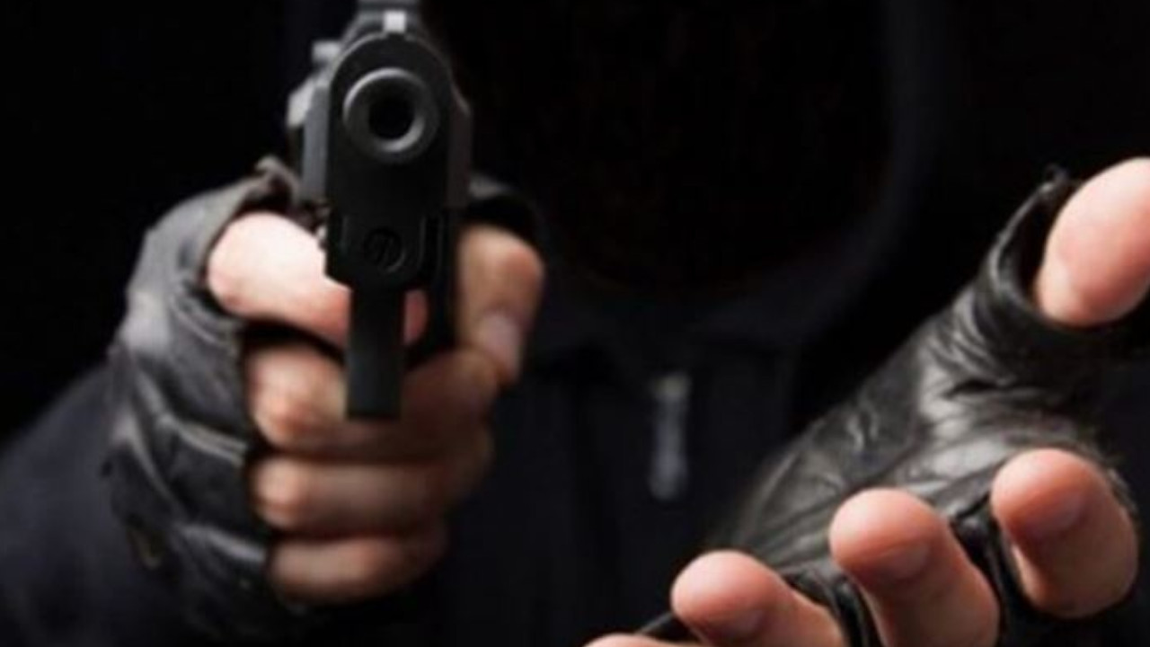 Residentes frustraron robo a edificio en el norte de Bogotá: encerraron al celador en el baño