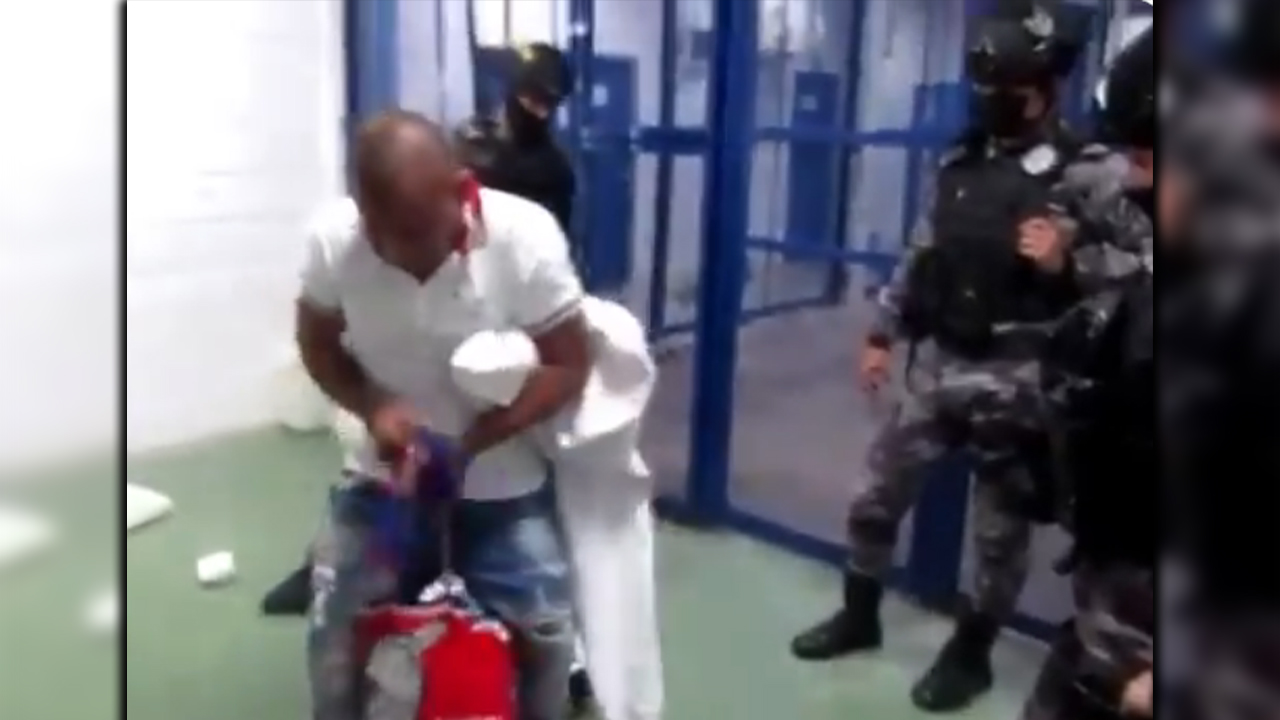 ‘El Negro Ober’ está siendo trasladado de cárcel}