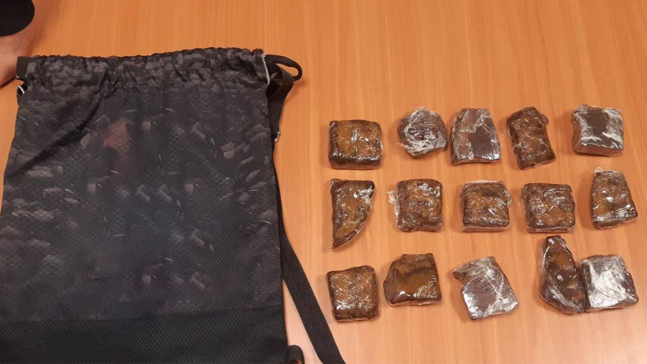 Una estudiante ‘emprendedora’ fue pillada vendiendo marihuana camuflada en brownies