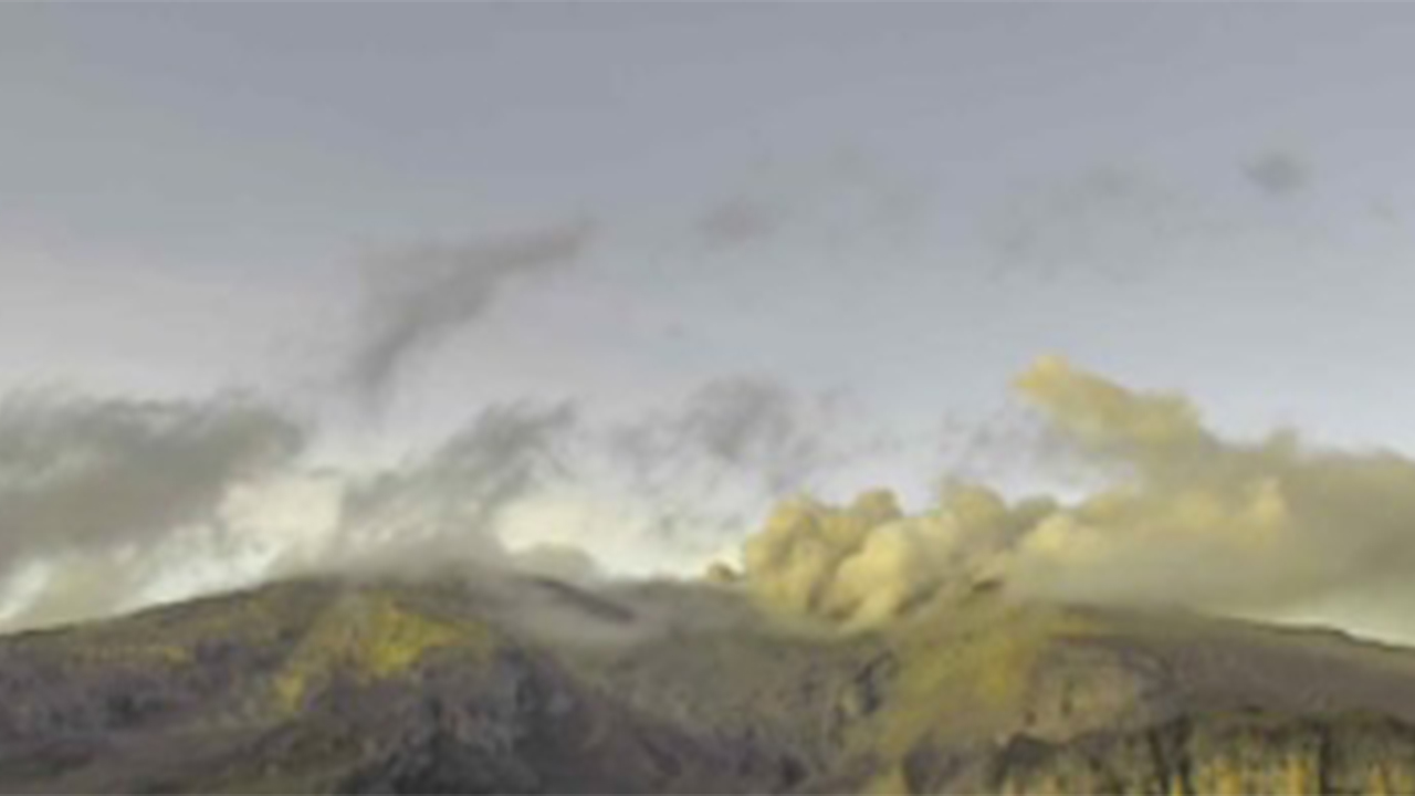 En Manizales recomiendan utilizar tapabocas tras caída de cenizas del volcán Nevado del Ruiz