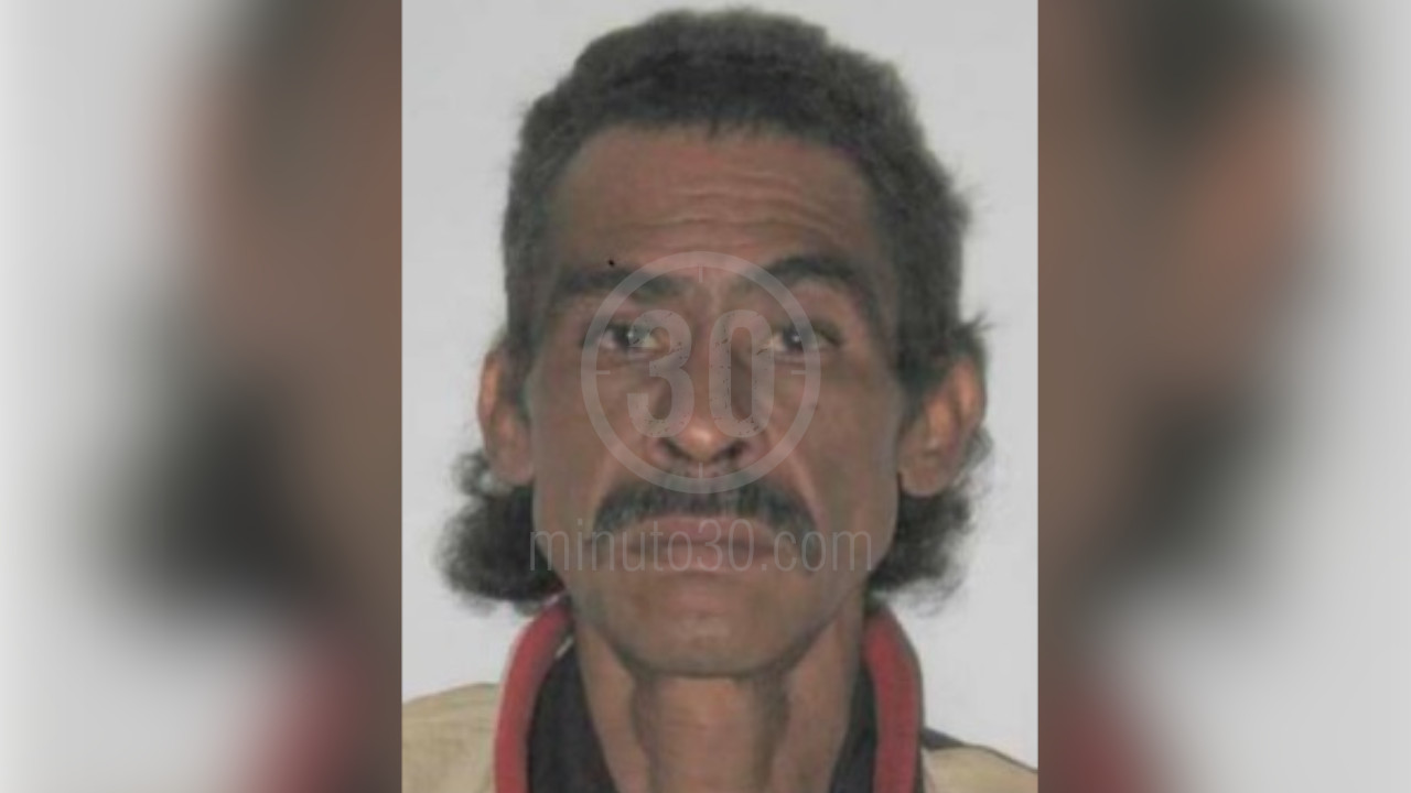 En la morgue de Medellín está hace cinco días el cuerpo de este hombre