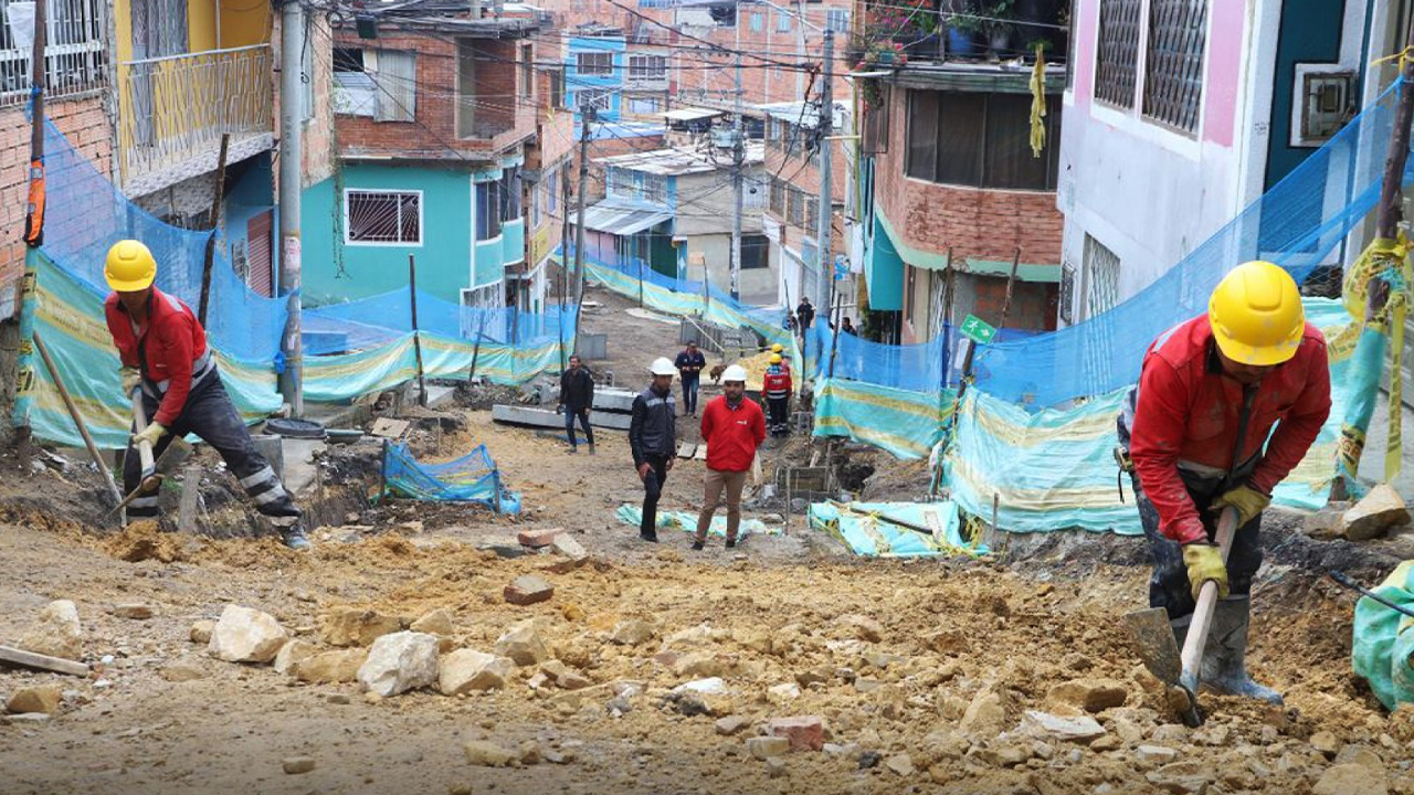 Investigan presuntas irregularidades en obras viales por $ 45 mil millones en Bogotá