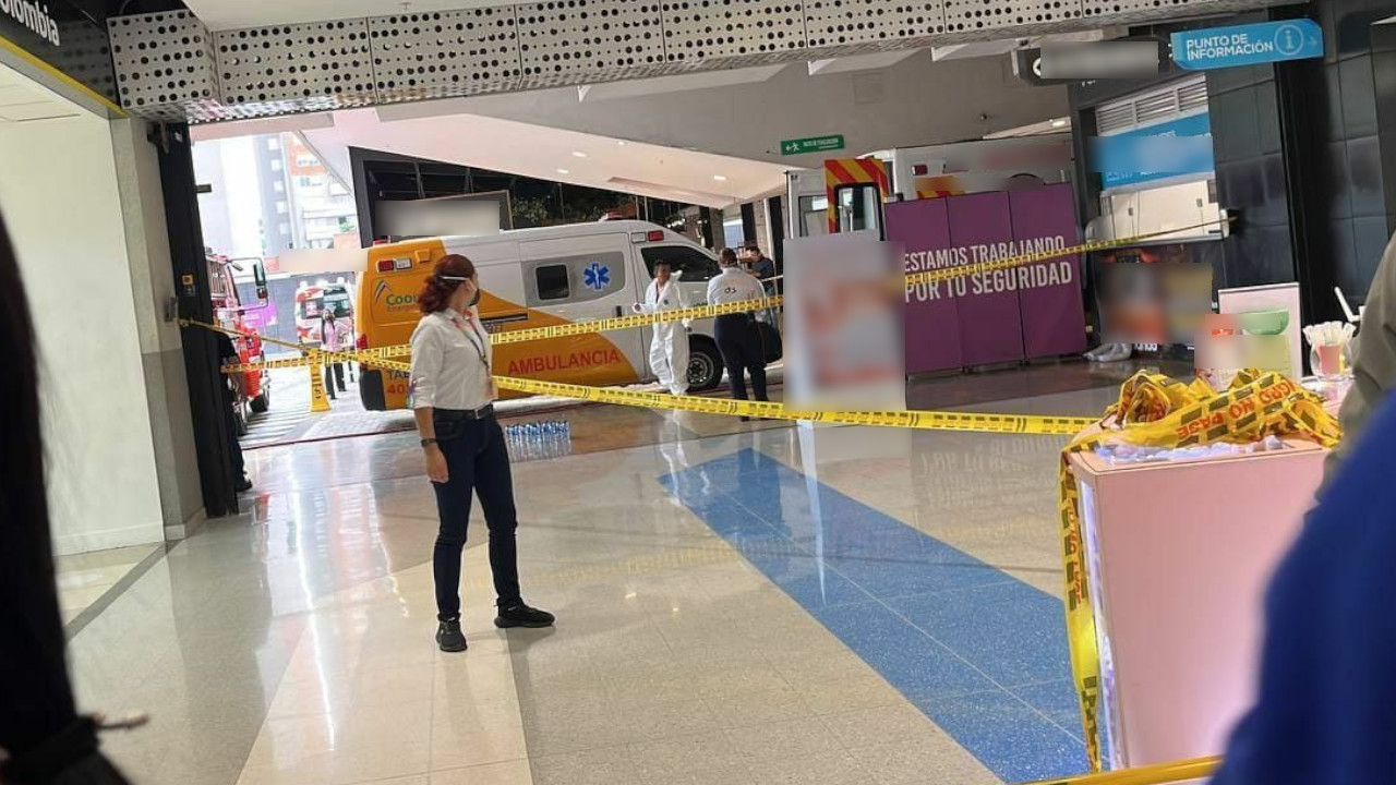 El centro comercial donde fue atacada la mujer con el químico anunció que realizó una exhaustiva limpieza