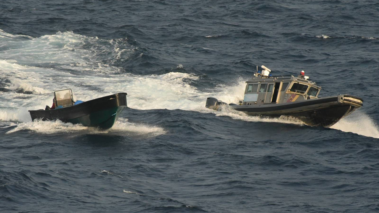 Tres capturados con más de una tonelada de marihuana en el mar Pacífico