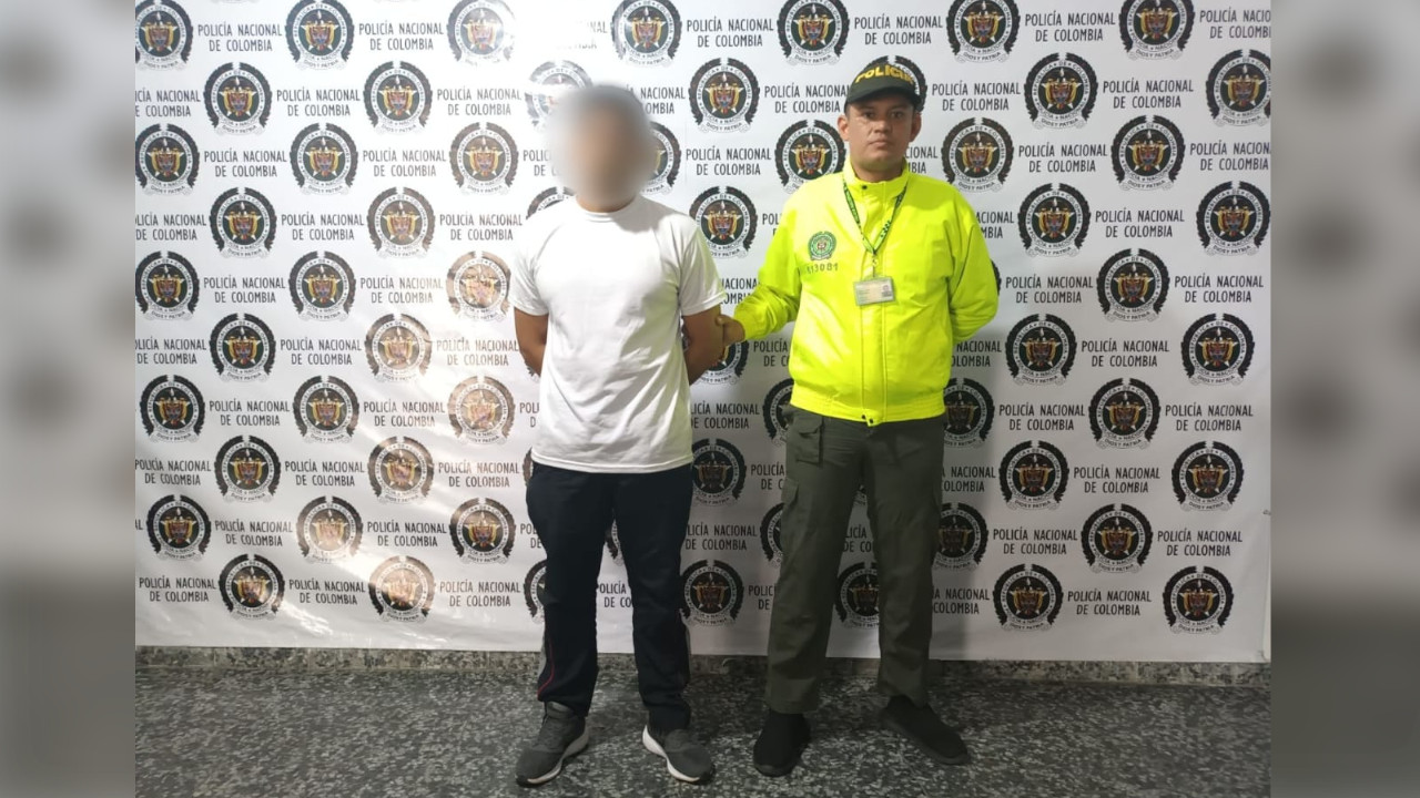 [VIDEO] Policía capturó a un soldado que habría abusado sexualmente de su propia hija y sus dos hijastras