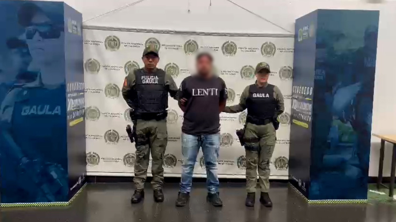 [VIDEO] Cogieron a 'La Cucaracha' en Itagüí, estaría dedicado a extorsionar comerciantes