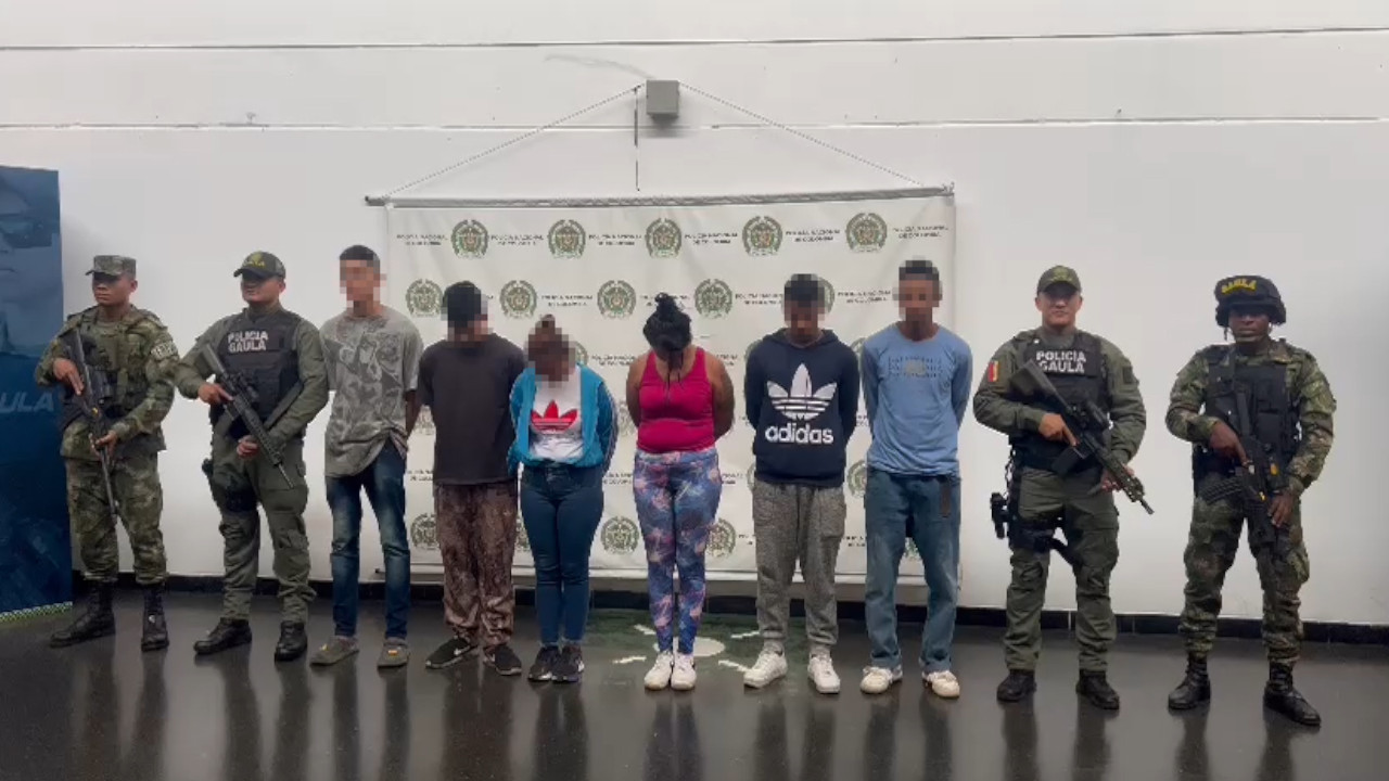 [FOTOS Y VIDEO] Una familia de extranjeros utilizaba a sus hijos, menores de edad, para extorsionar en Itagüí