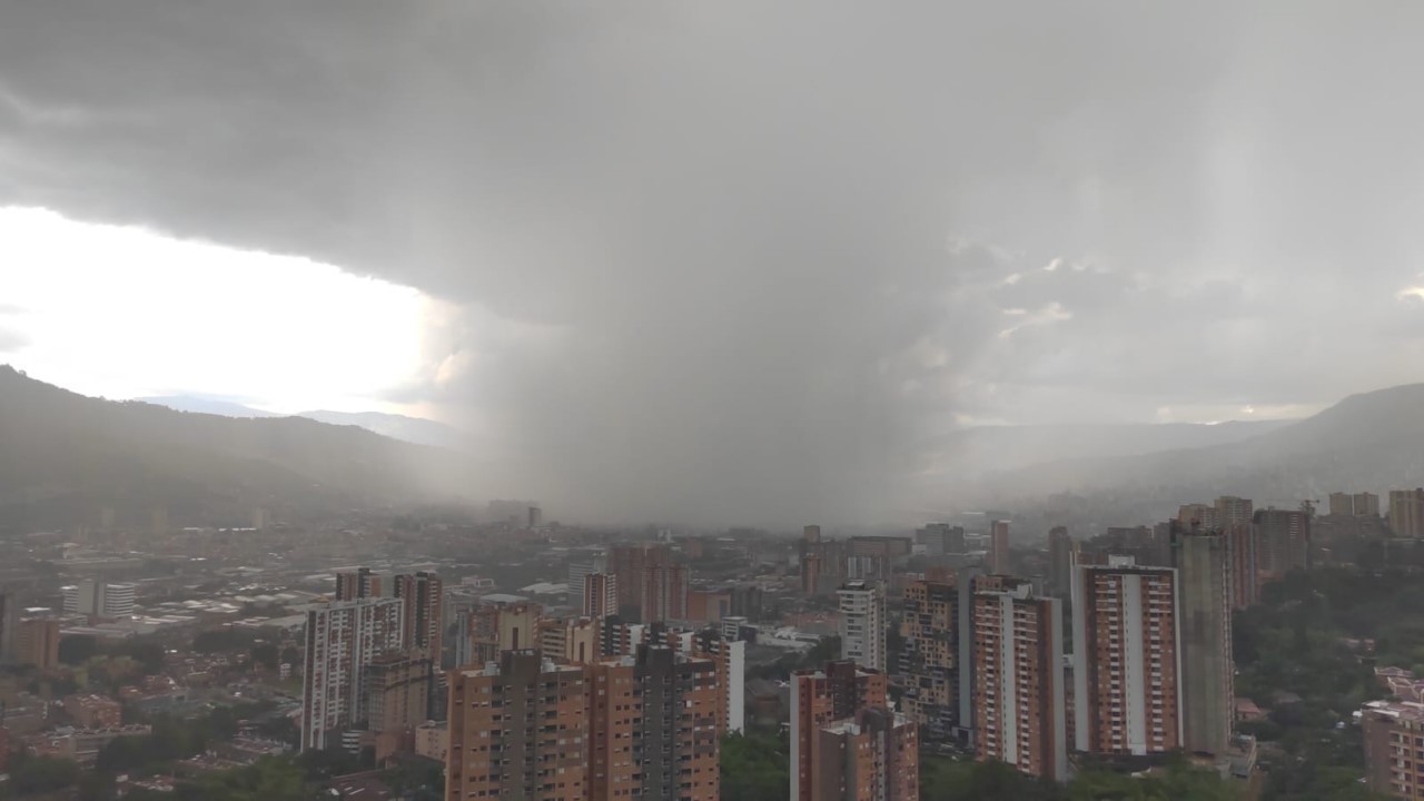 [VIDEO] Impresionante aguacero en el Valle de Aburrá