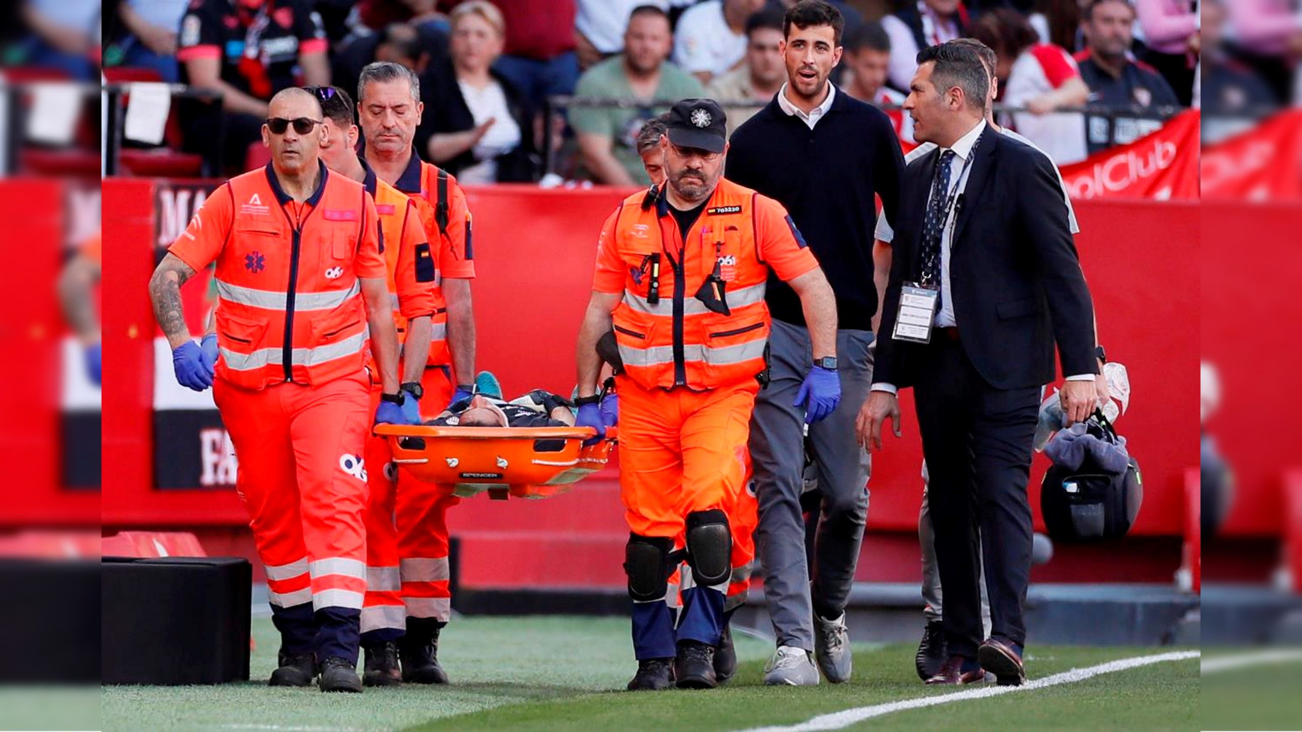 bono arquero del sevilla