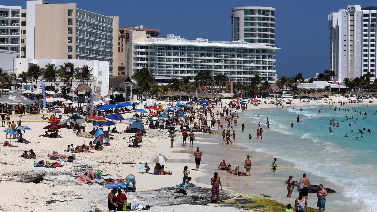 Las playas de Cancún esperan a 30.000 "springbreakers"