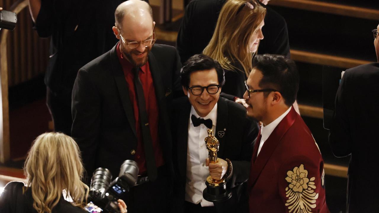 "Everything Everywhere All at Once" gana el óscar a la mejor película