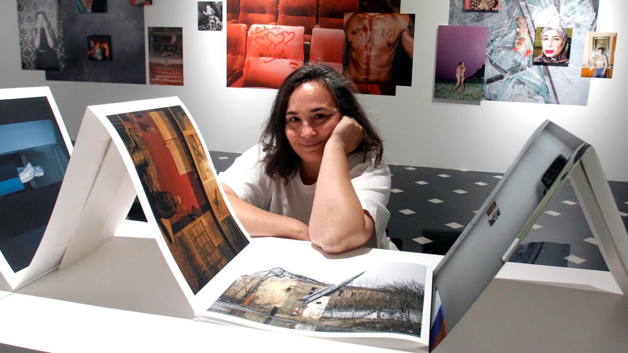 Cómo no dejarse engañar por imágenes creadas con IA, reto del fotoperiodismo