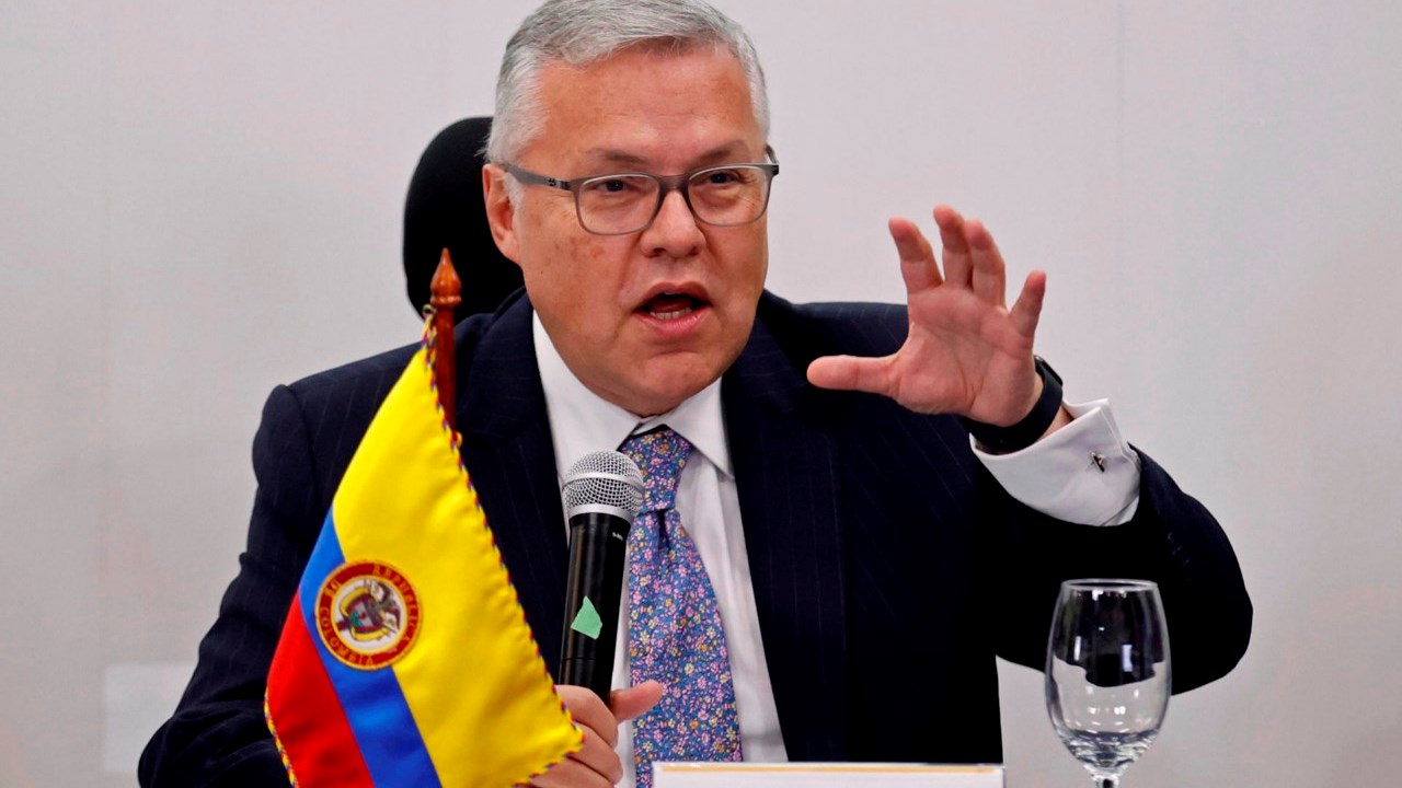 ‘Terapias de conversión’ son torturas según el ministro de Justicia